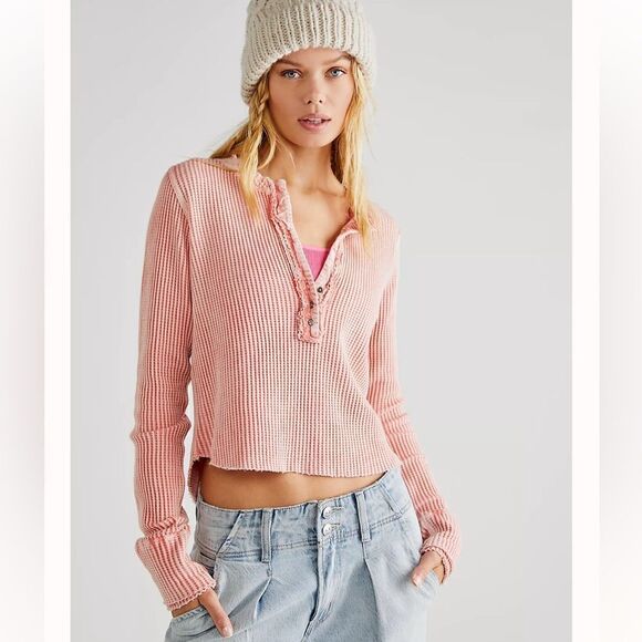NWOT Free People One Colt Thermal Blush Henley Waffle Knit XS V Neck Button - Picture 1 of 6